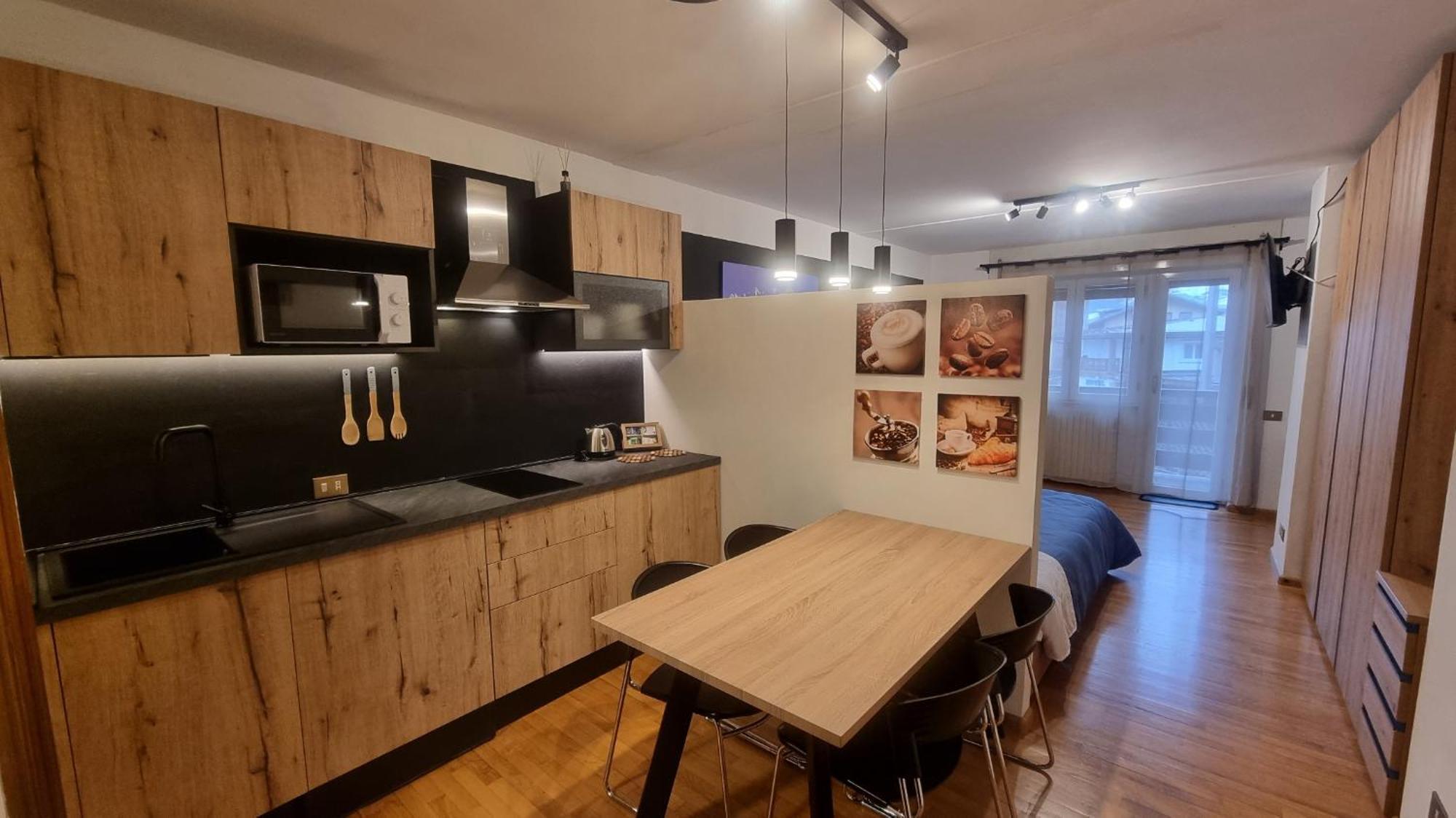 Studio Apartment Ariston In Centro A Cortina Кортина д'Ампецо Екстериор снимка