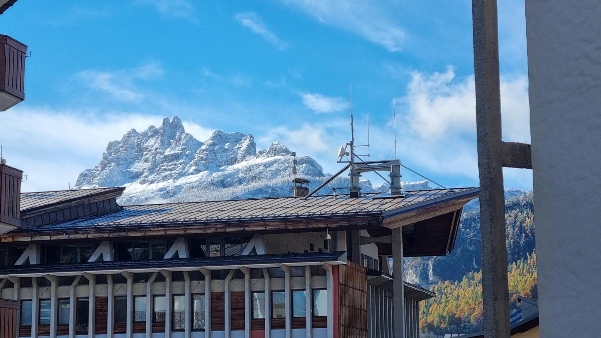 Studio Apartment Ariston In Centro A Cortina Кортина д'Ампецо Екстериор снимка